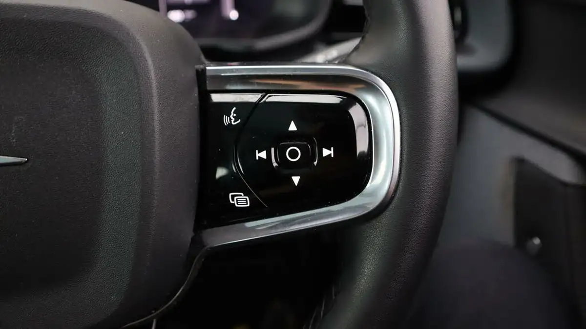 2021-polestar-polestar-2-e-ps2-300kw-longe-dual-plus-pilot-hatchback-big-21