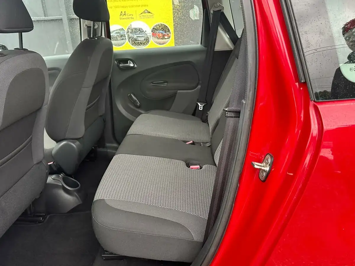 2014-citroen-c3-picasso-14-selection-big-23