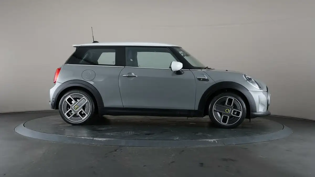 2022-mini-cooper-e-cooper-s-2-big-52