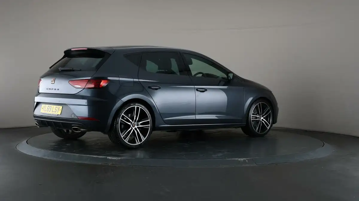2020-seat-leon-20-tsi-cupra-290-big-56