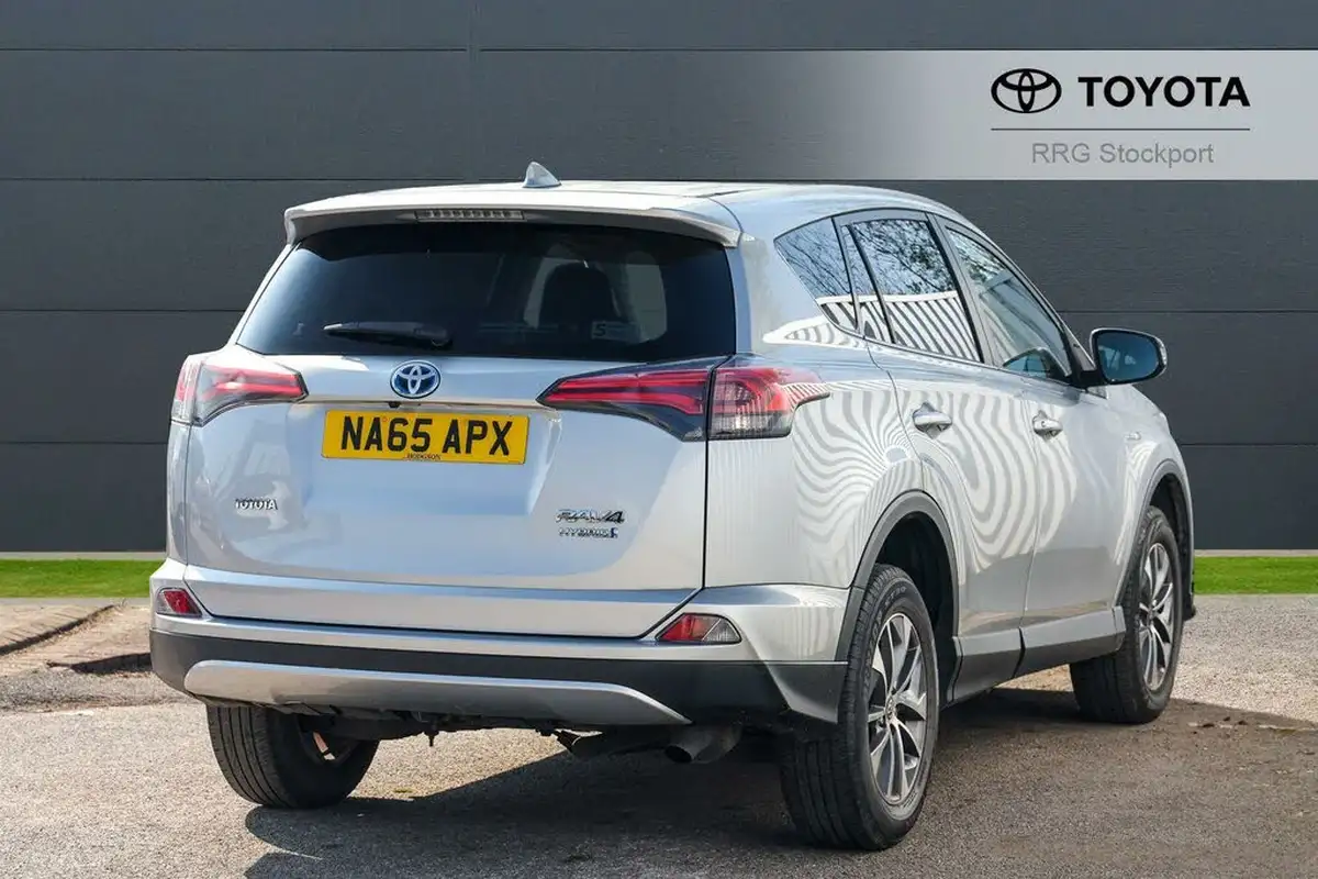 2016-toyota-rav4-25-vvt-i-business-edition-plus-e-cvt-big-1