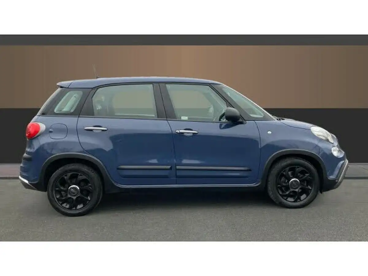 2019-fiat-500l-14-city-cross-big-4