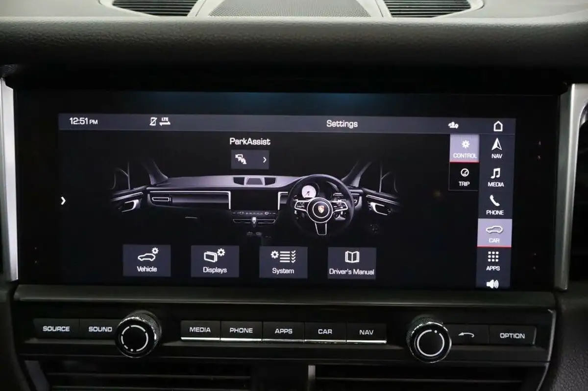 2019-porsche-macan-30-v6-s-big-30