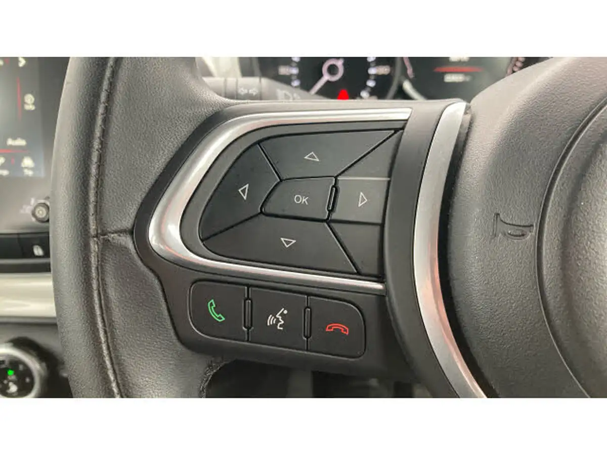 2019-fiat-500l-14-city-cross-big-28