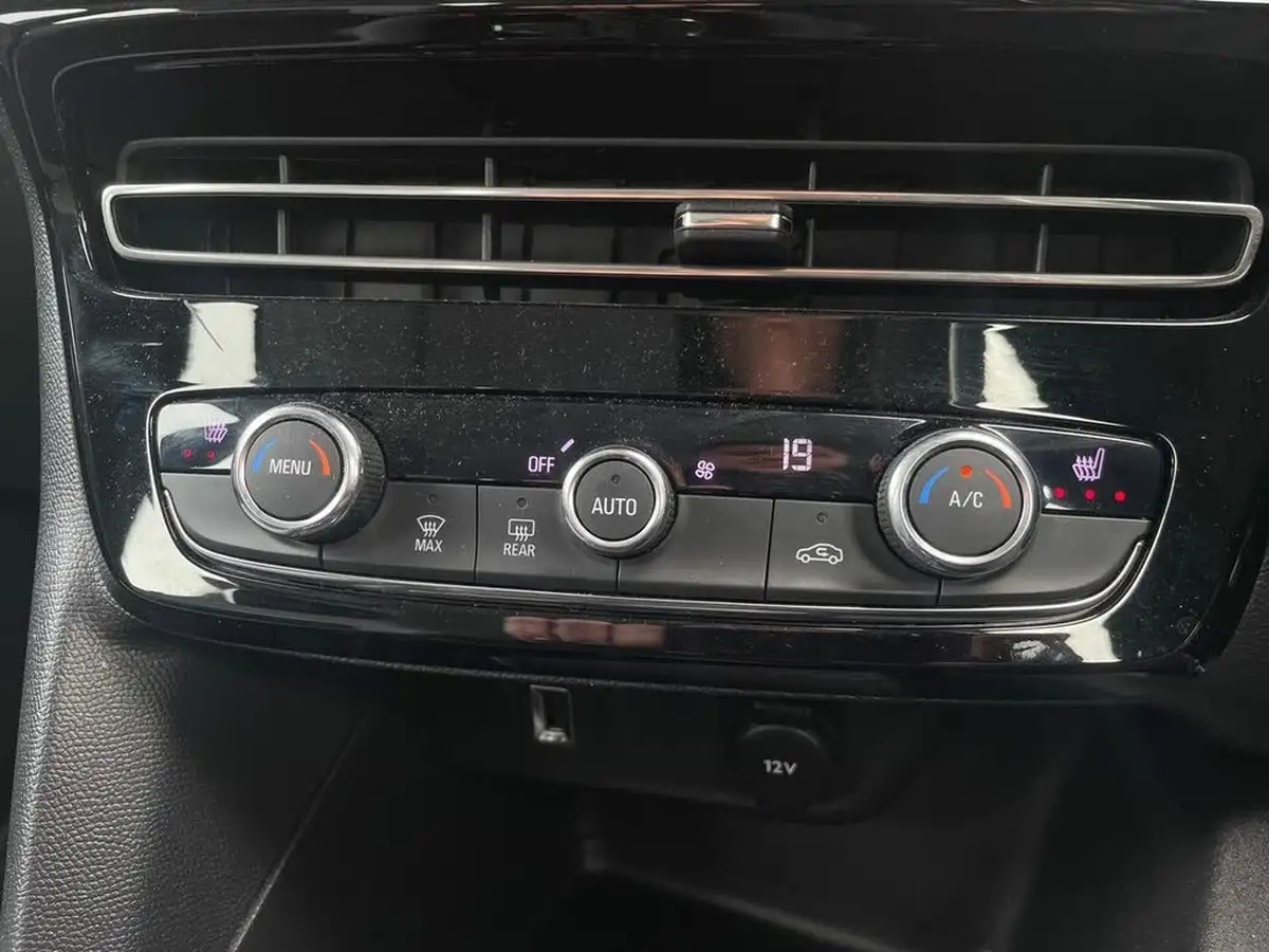 2022-vauxhall-mokka-12-elite-premium-100ps-big-17