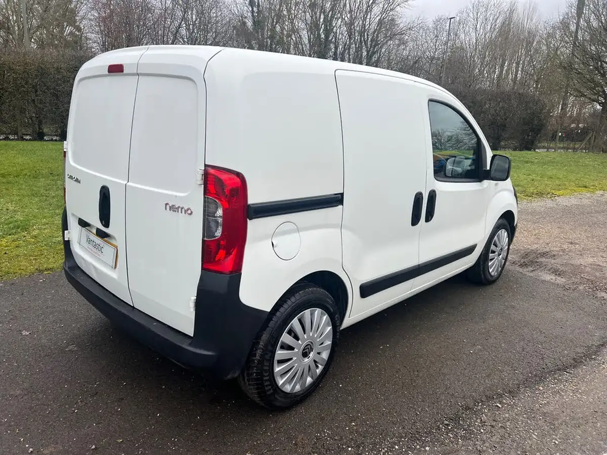 2017-citroen-nemo-13td-lx-panel-big-4