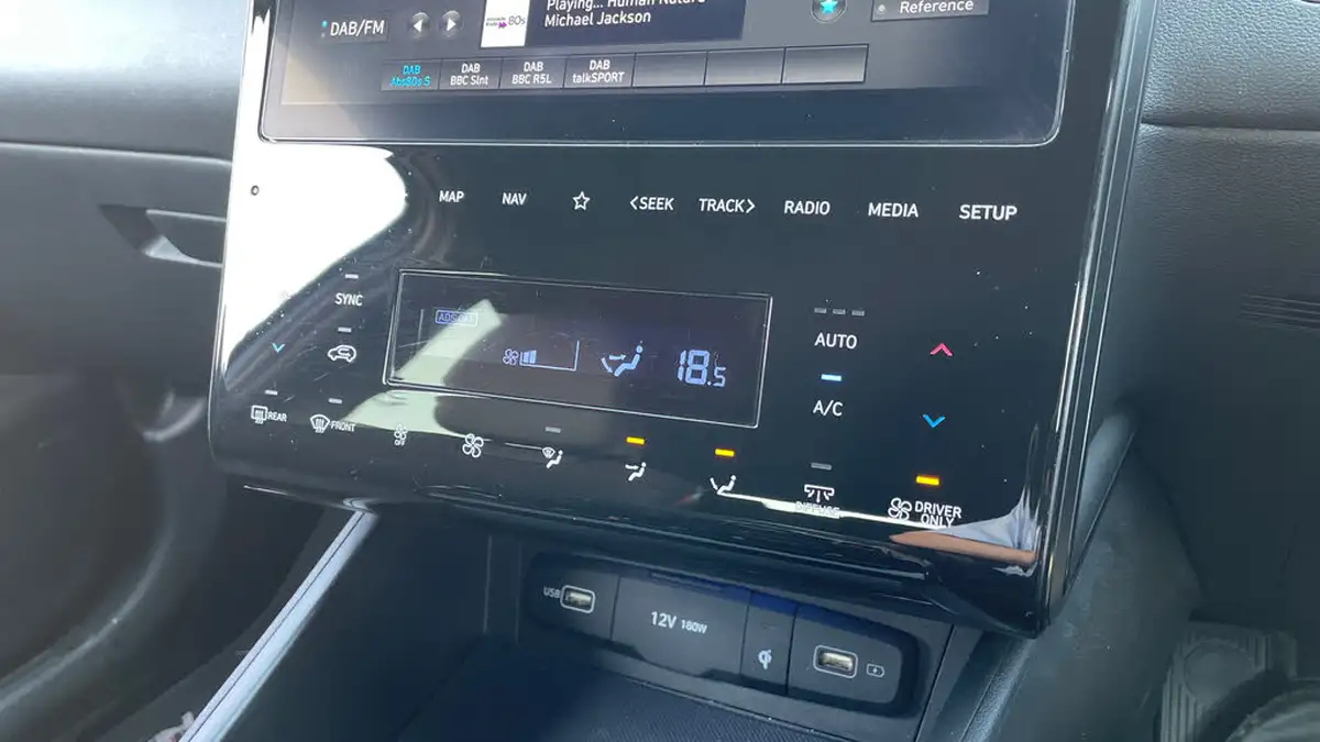 2023-hyundai-tucson-16-t-gdi-n-line-s-230ps-hybrid-auto-big-12