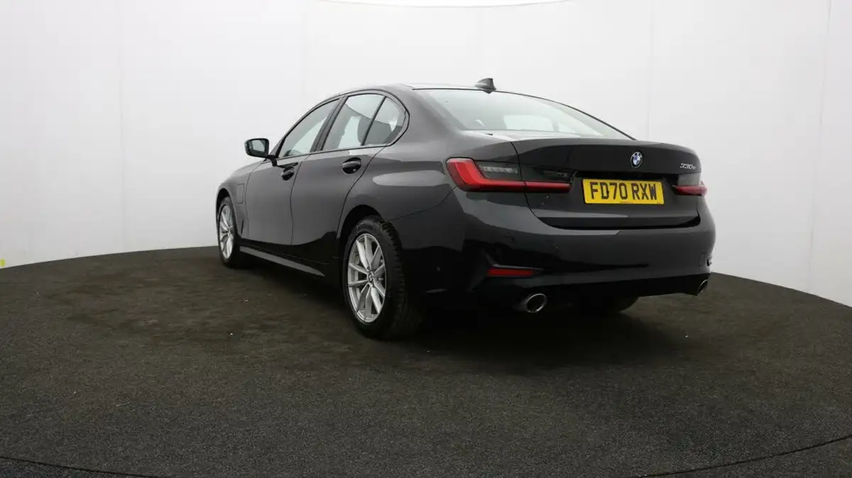2020-bmw-3-series-20-330e-se-pro-saloon-4d-big-70