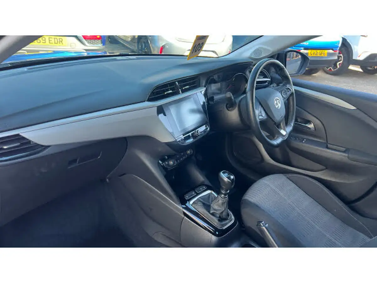 2021-vauxhall-corsa-12-turbo-se-premium-big-8