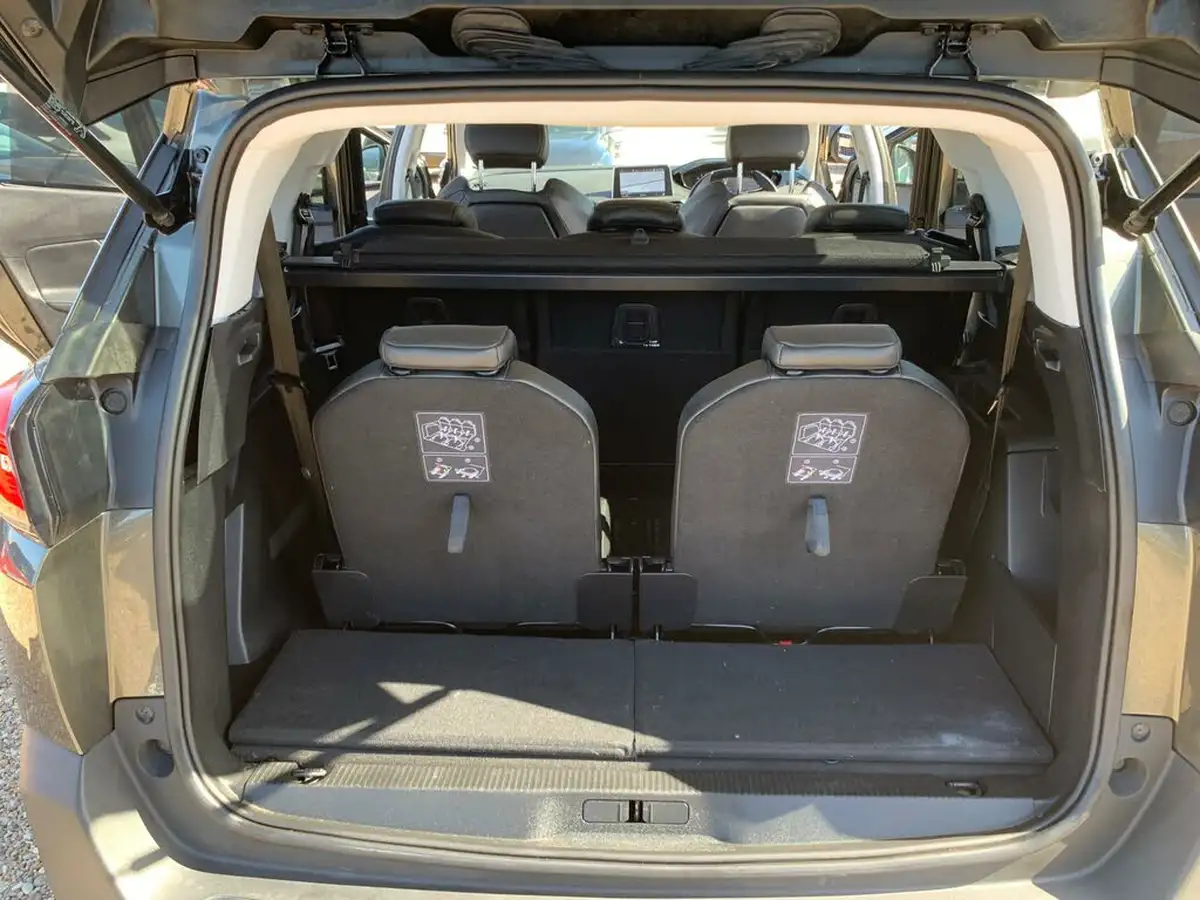 2020-peugeot-5008-suv-15-bluehdi-allure-big-58