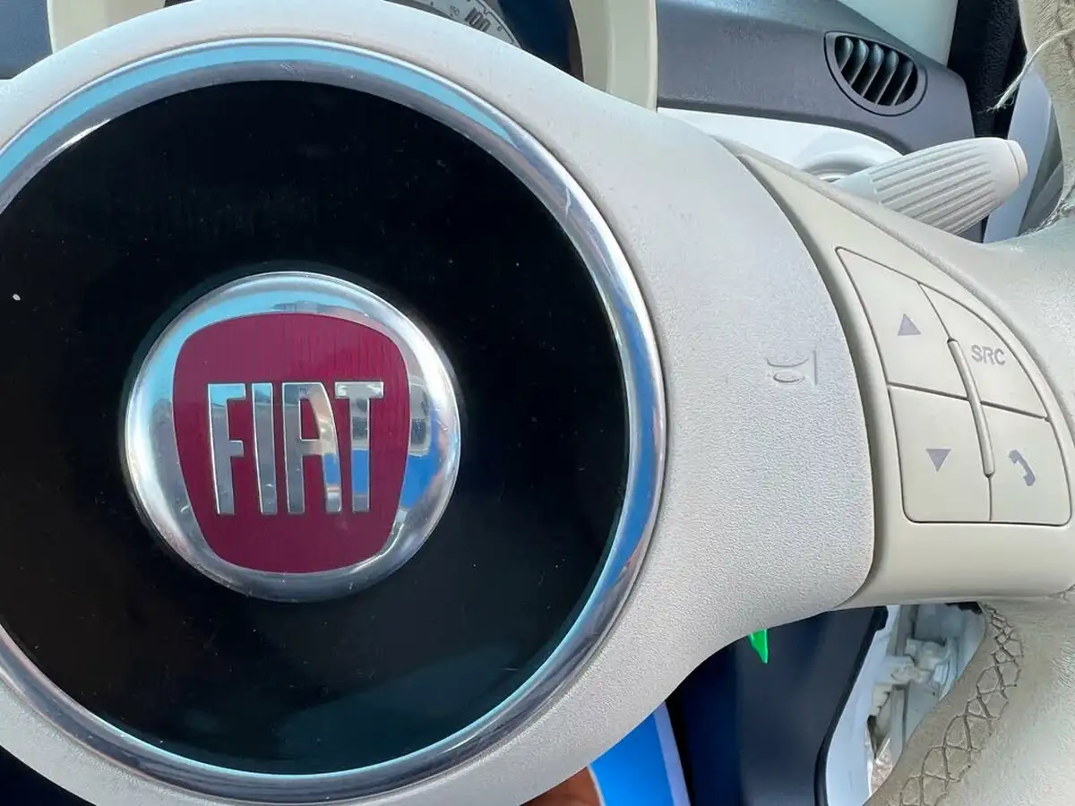 2013-fiat-500-12-lounge-big-23