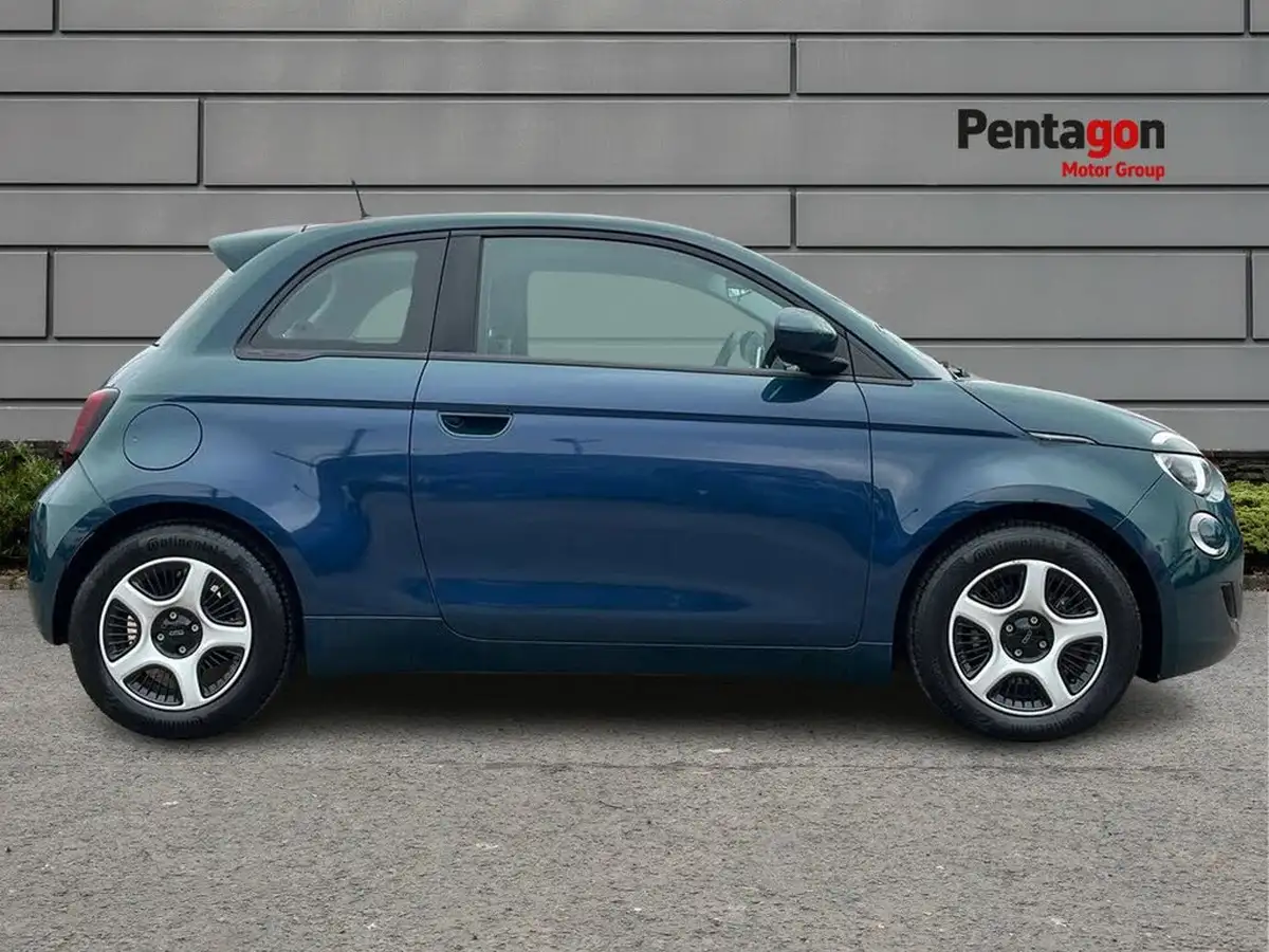 2021-fiat-500-e-passion-big-10