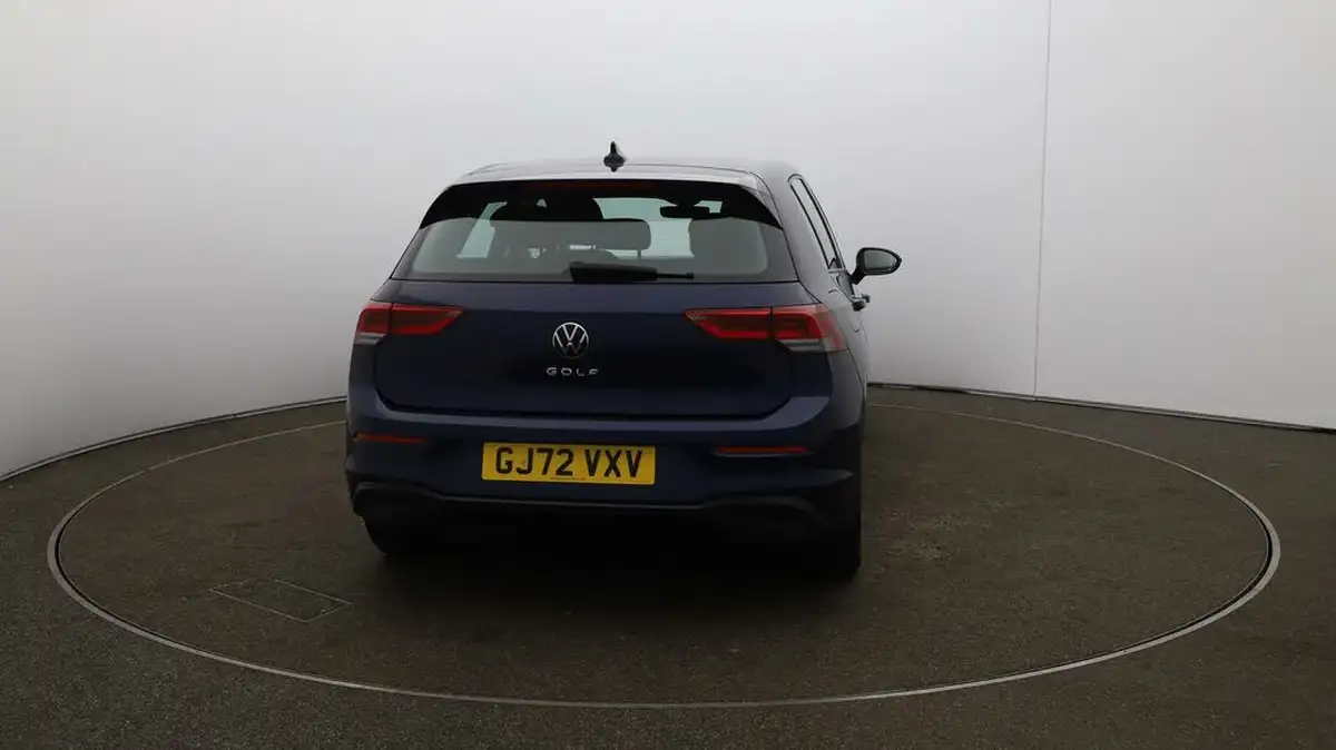 2022-volkswagen-golf-15-tsi-life-150ps-hatchback-big-6