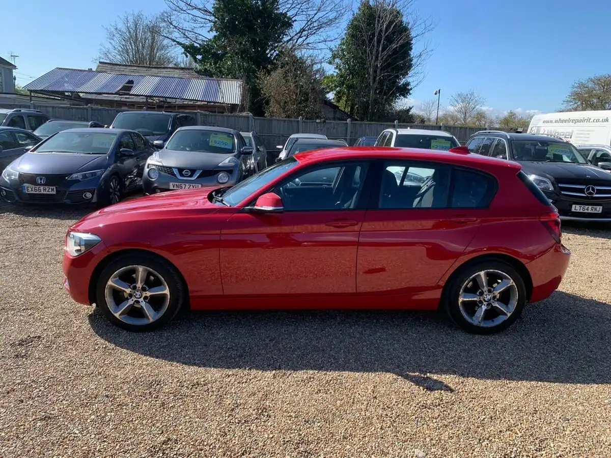 2012-bmw-1-series-16-116i-sport-136bhp-sports-hatch-5d-auto-big-3