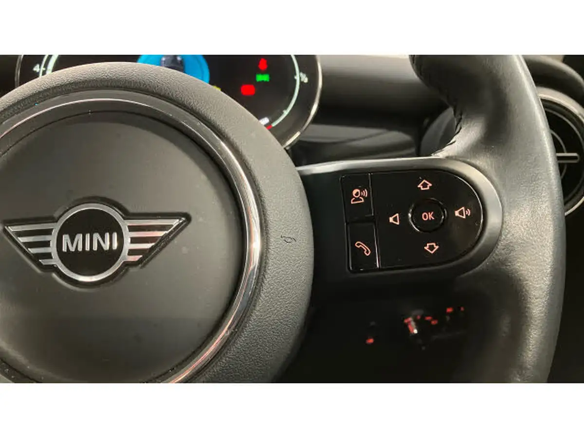 2023-mini-cooper-15-cooper-classic-premium-auto-hatchback-3d-auto-big-17