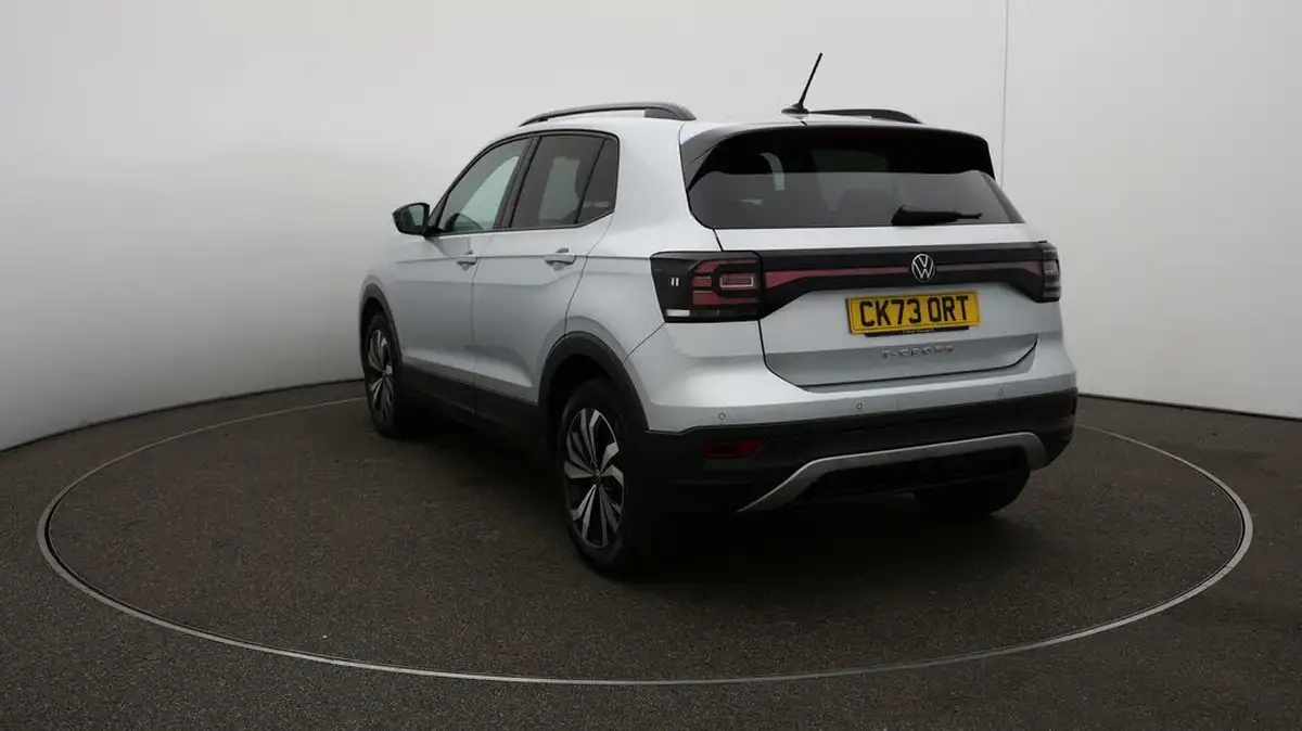 2023-volkswagen-t-cross-10-tsi-black-edition-110ps-big-53