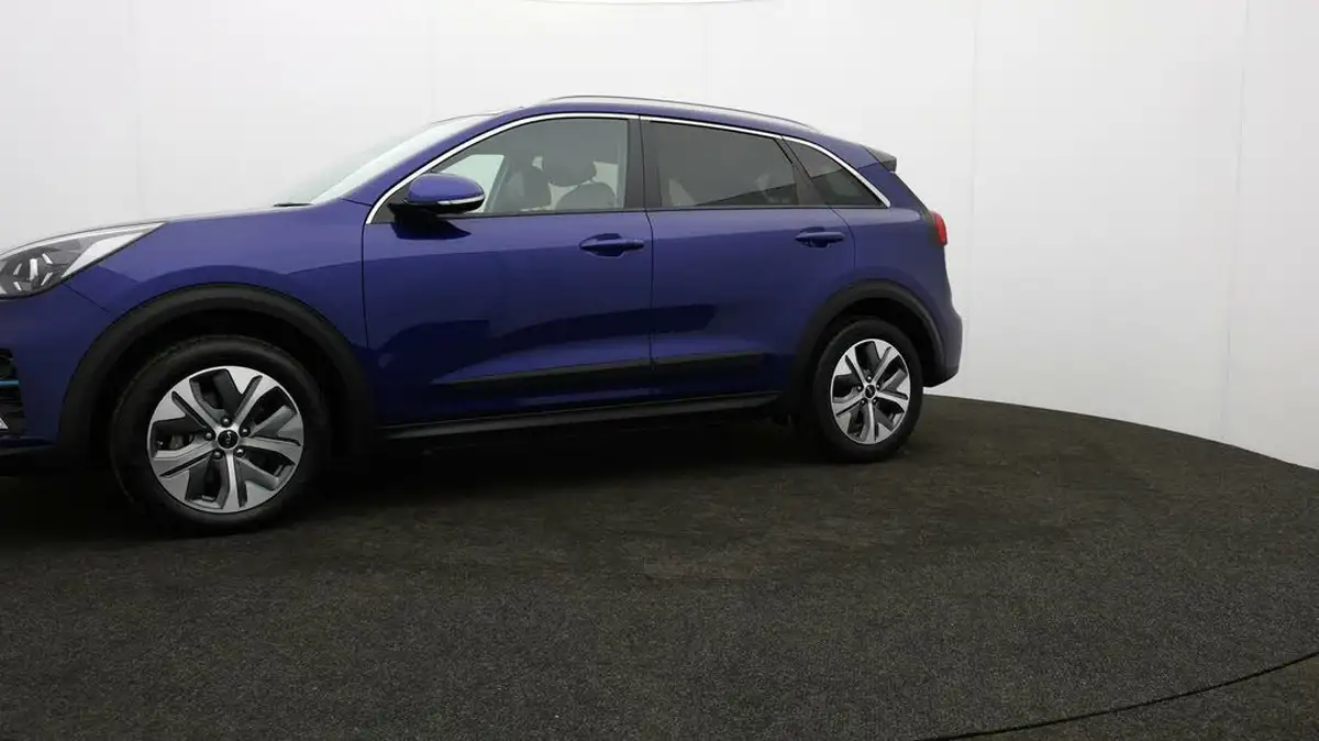 2022-kia-e-niro-ev-2-64-big-55