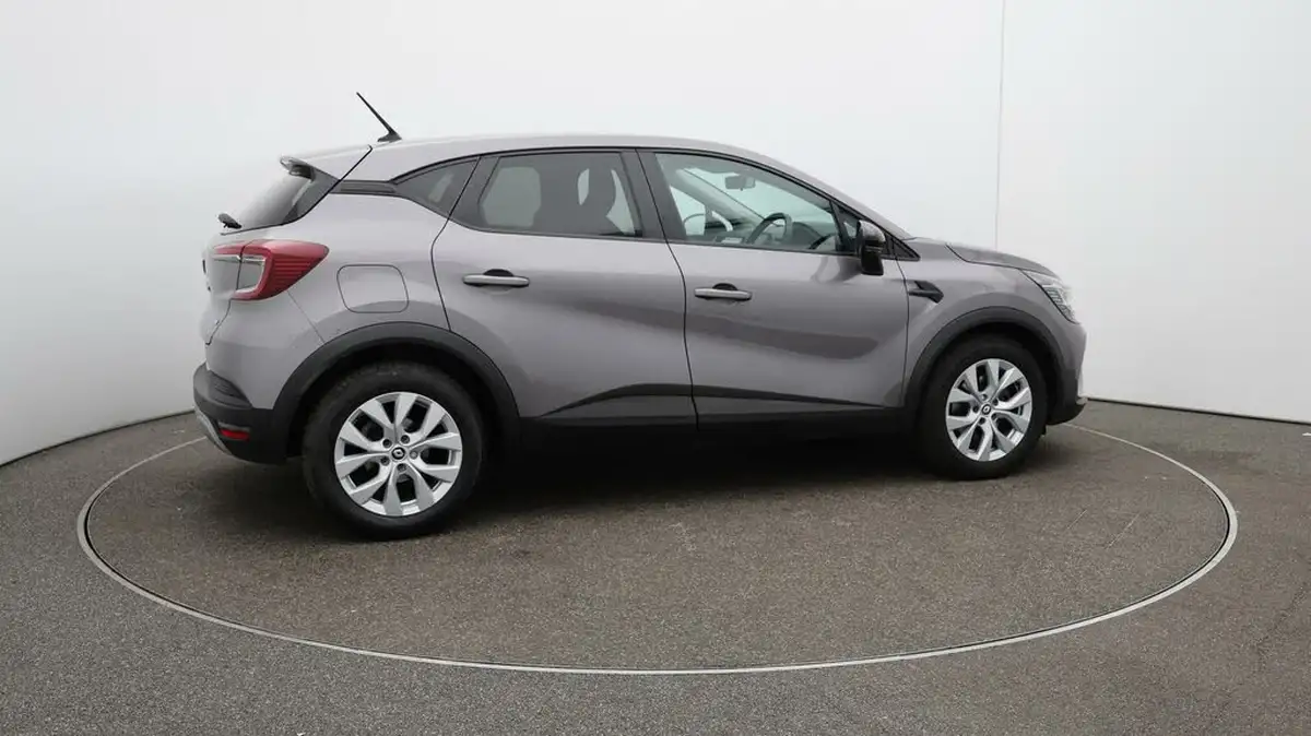 2022-renault-captur-16-iconic-edition-big-42