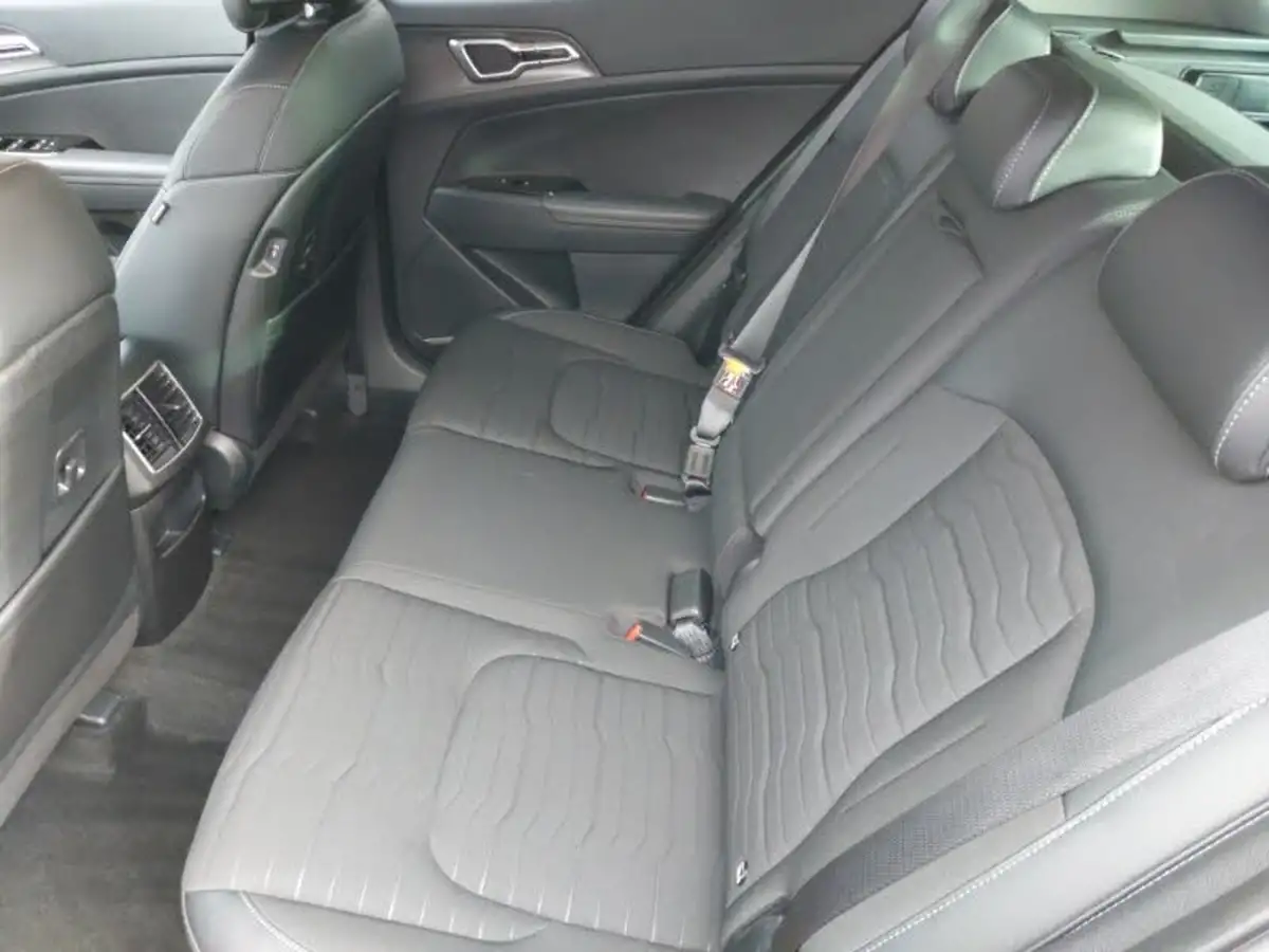 2022-kia-sportage-16-t-gdi-3-148bhp-1598cc-big-5