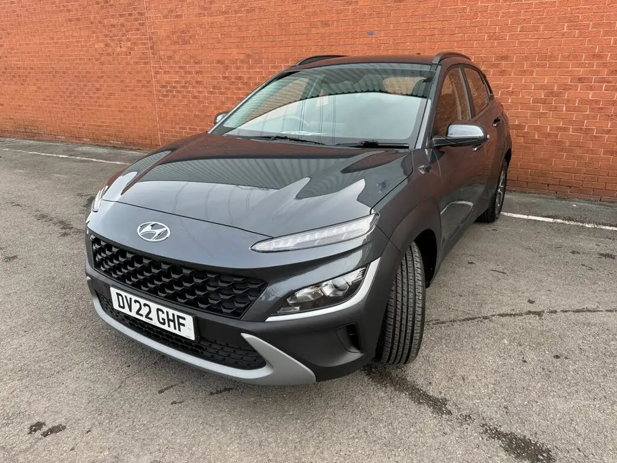 2022-hyundai-kona-16-gdi-se-connect-big-3