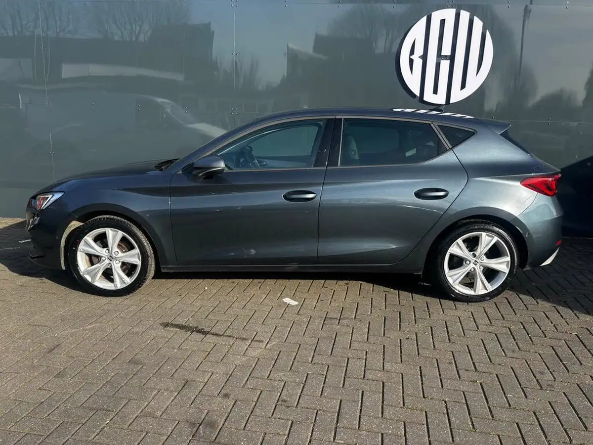 2021-seat-leon-15-tsi-evo-fr-130ps-hatchback-big-2