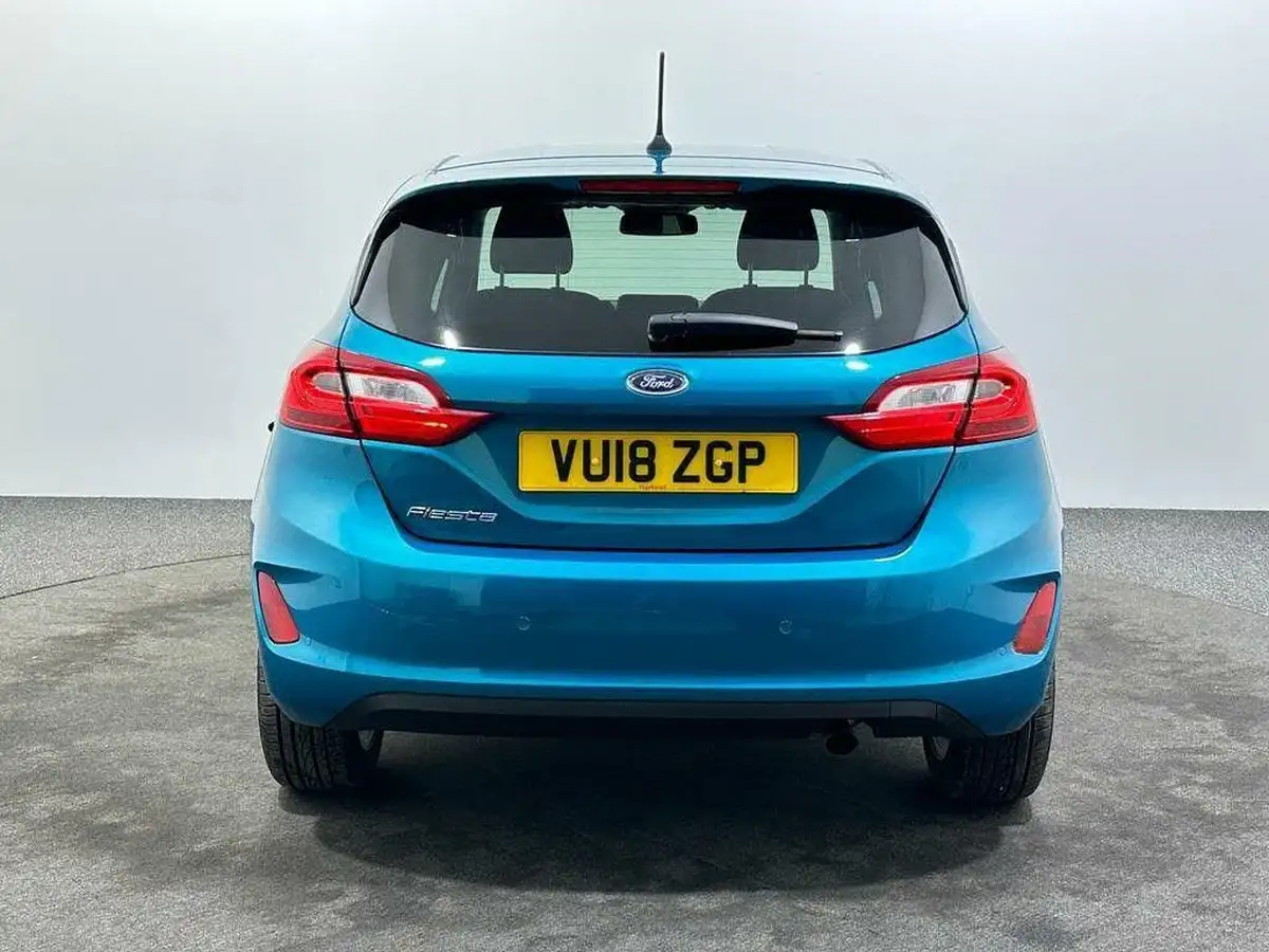 2018-ford-fiesta-10t-titanium-100ps-5d-big-5