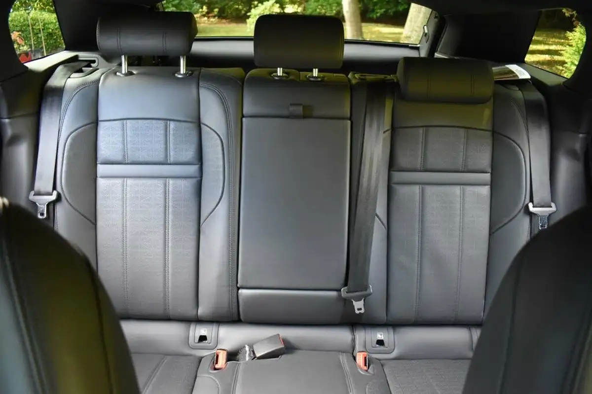 2019-land-rover-range-rover-evoque-20-p300-r-dynamic-hse-big-8