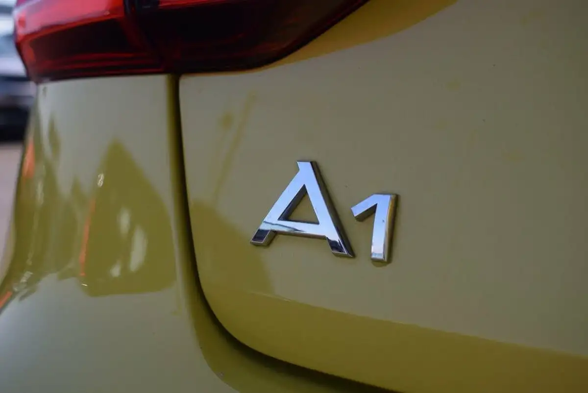 2020-audi-a1-10-30-tfsi-s-line-116ps-tronic-big-16