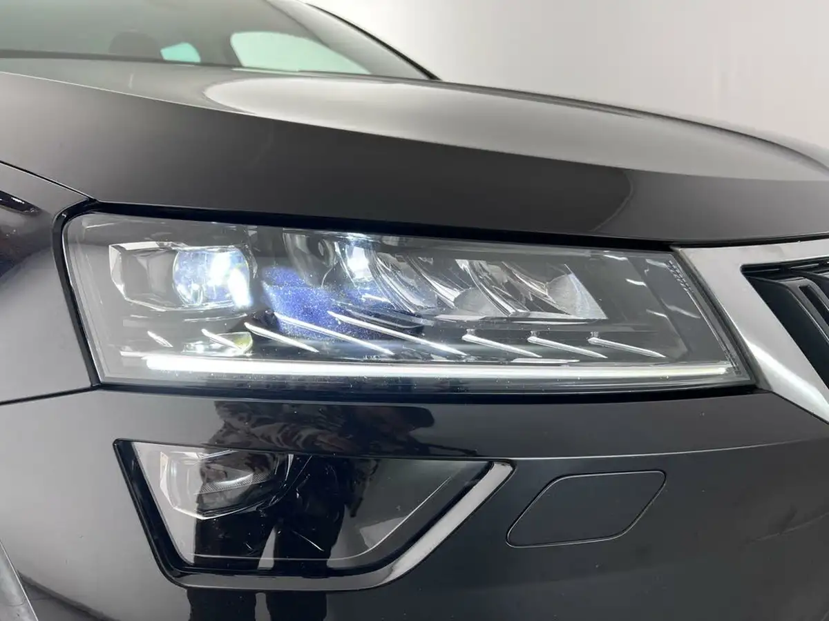 2020-skoda-karoq-15-tsi-se-l-big-5