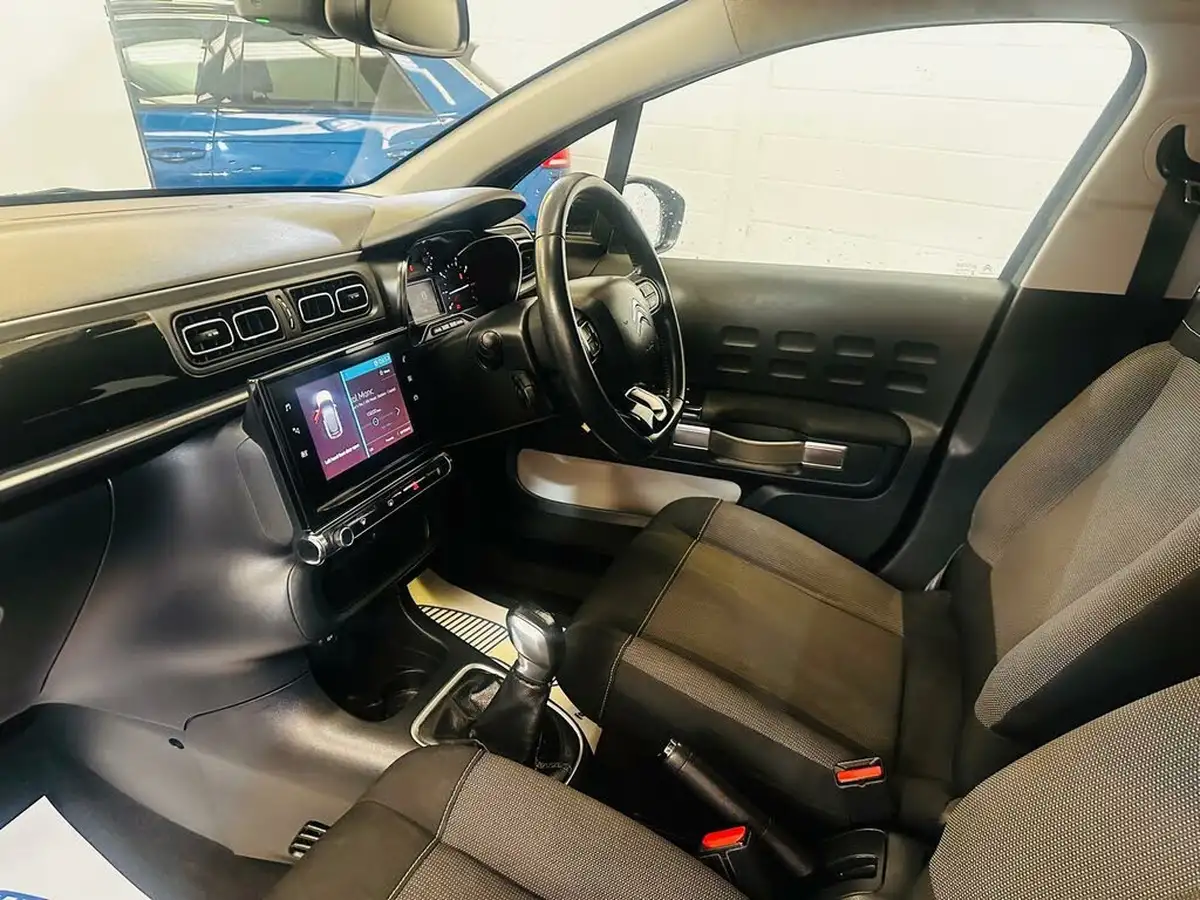2017-citroen-c3-12-puretech-flair-82ps-big-51