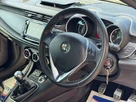 2014-alfa-romeo-giulietta-20td-sportiva-nav-small-12