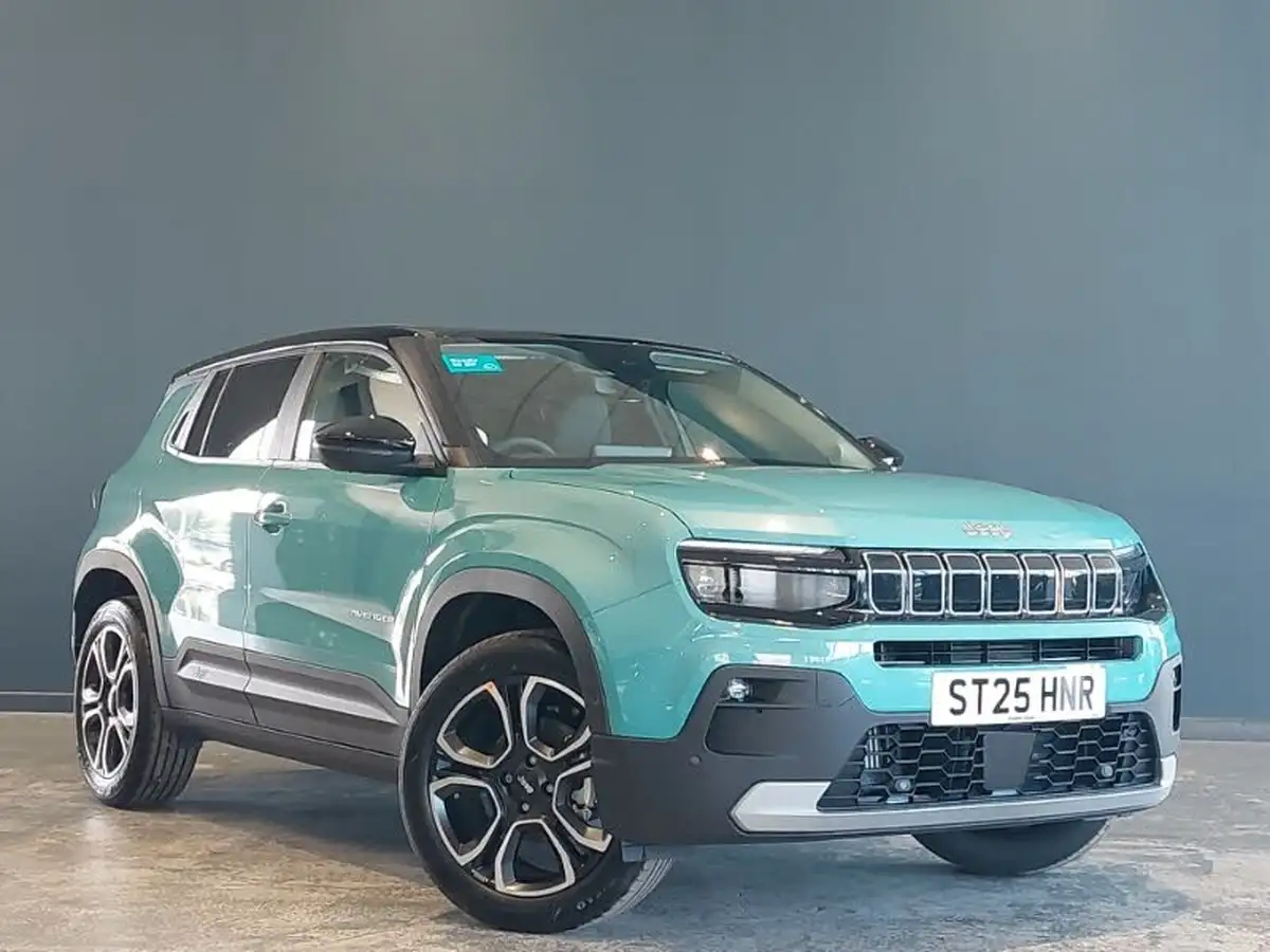 2025-jeep-avenger-12-gse-summit-big-0