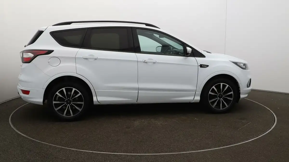 2018-ford-kuga-15t-st-line-150ps-big-44