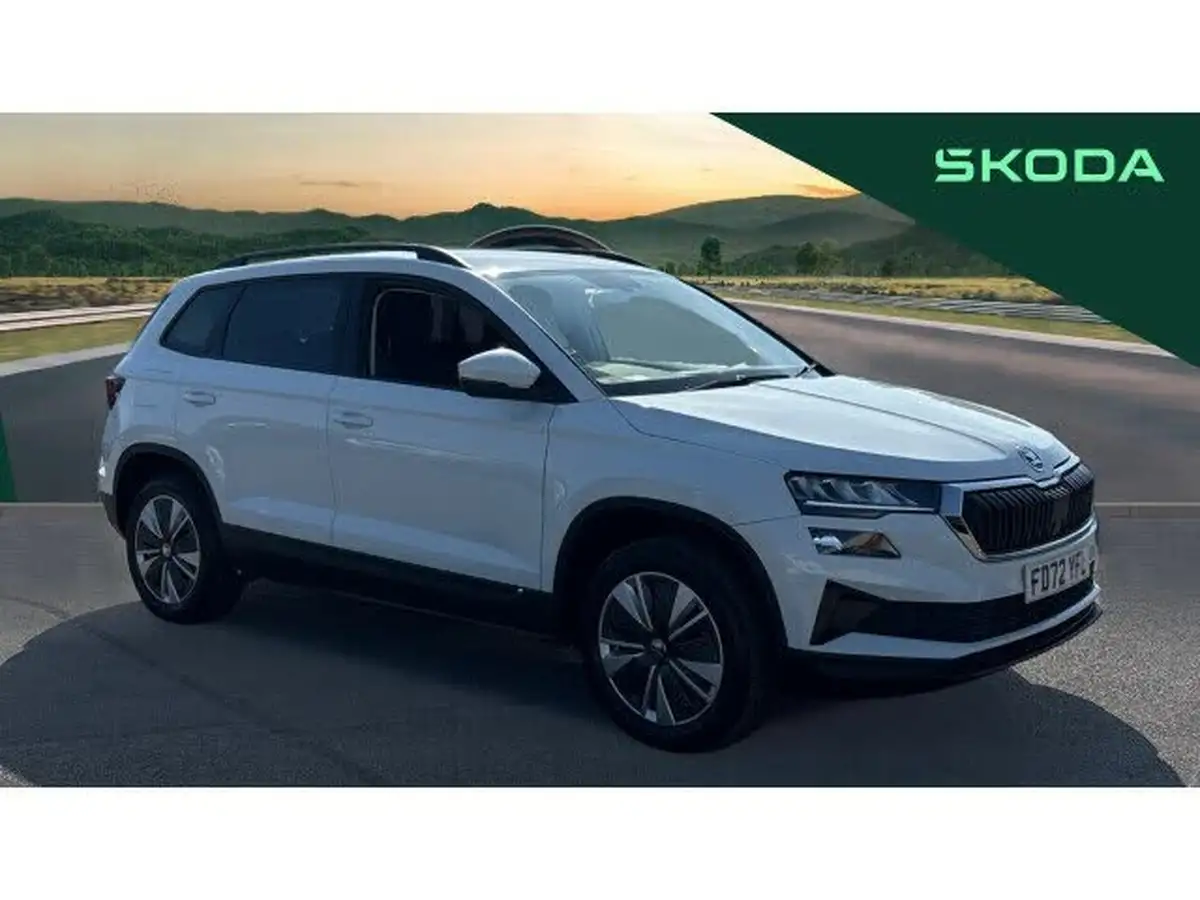 2023-skoda-karoq-15-tsi-se-drive-big-0