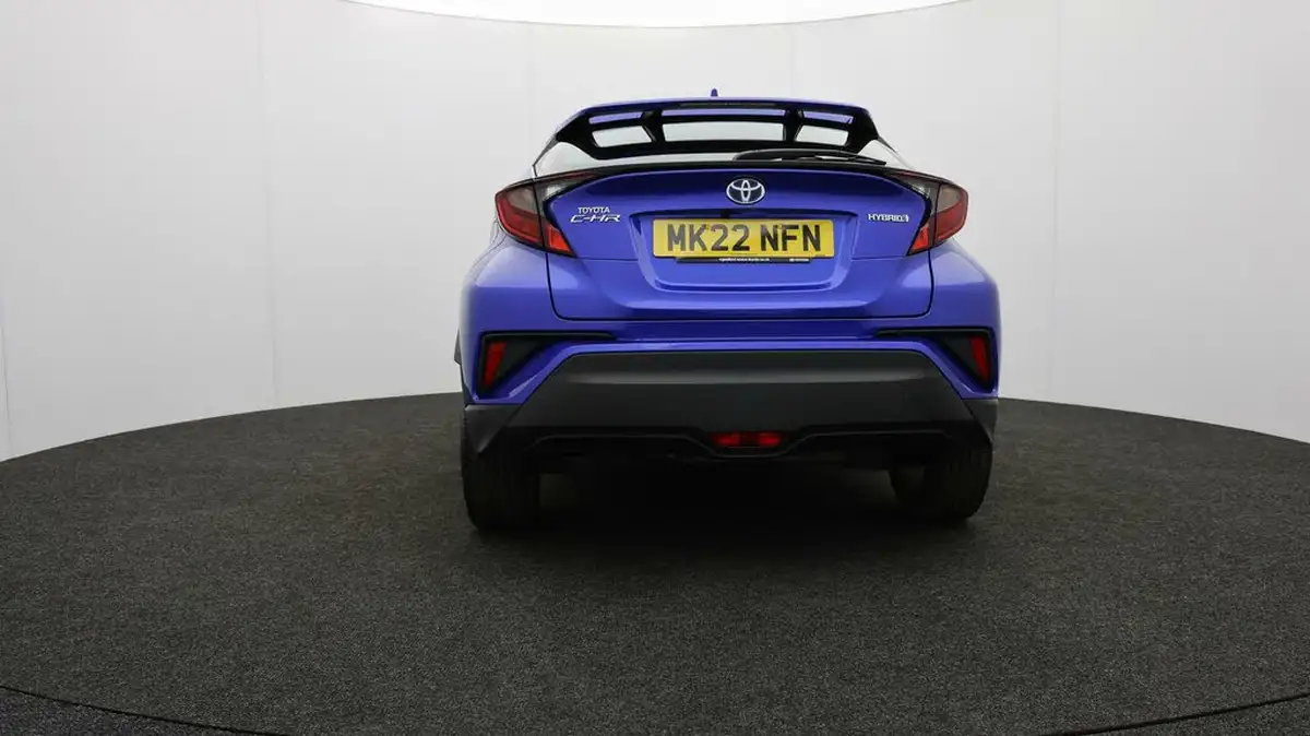 2022-toyota-c-hr-18-vvt-i-icon-big-47