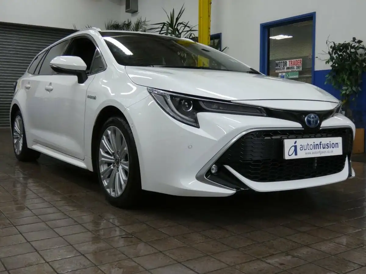 2021-toyota-corolla-18-vvt-i-excel-trk-touring-sports-big-28