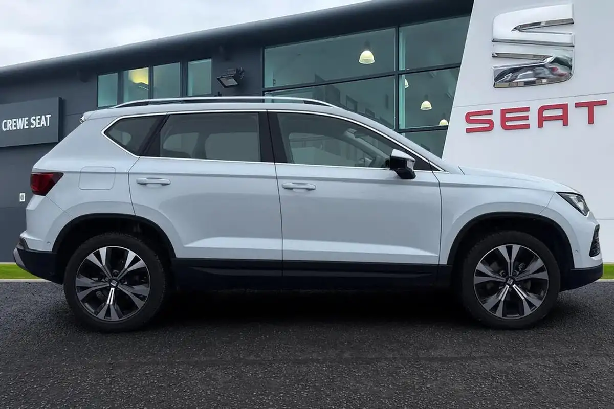 2024-seat-ateca-15-ecotsi-se-technology-dsg-big-2
