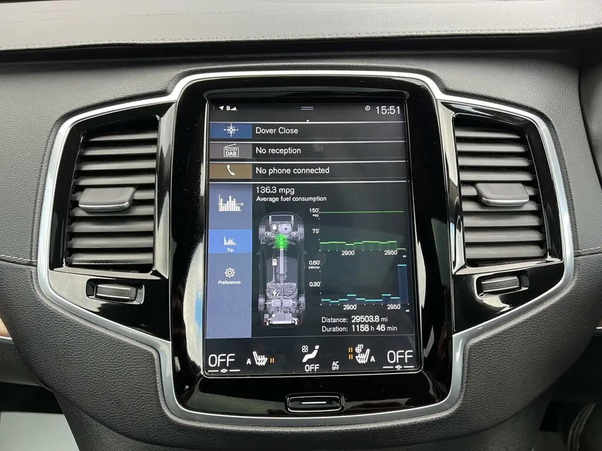 2018-volvo-xc90-20-t8-inscription-pro-384bhp-awd-twin-engine-big-36