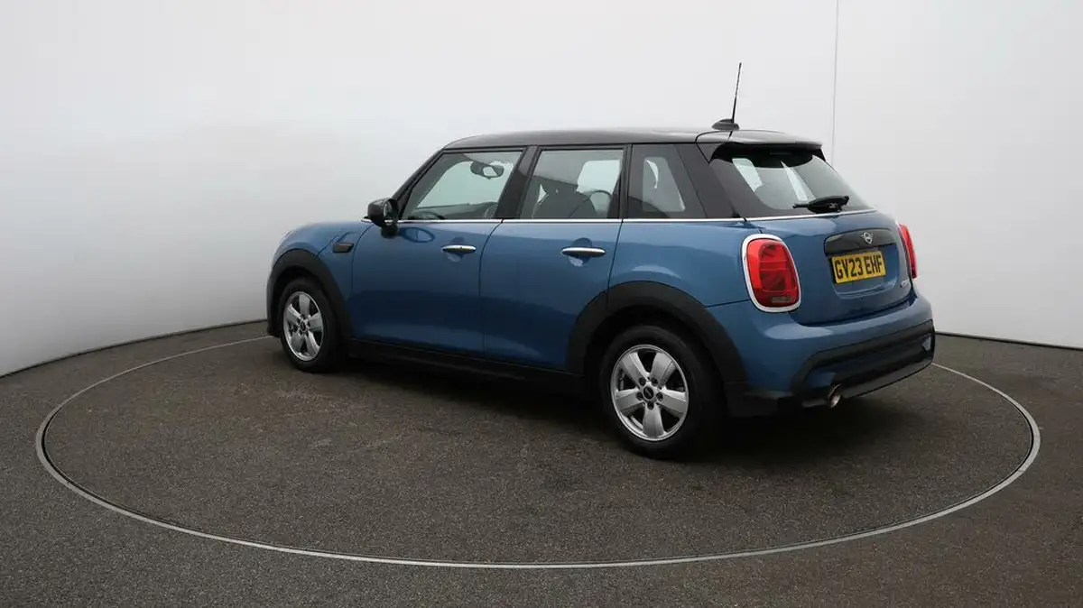 2023-mini-cooper-15-cooper-classic-premium-manual-hatchback-5d-big-5