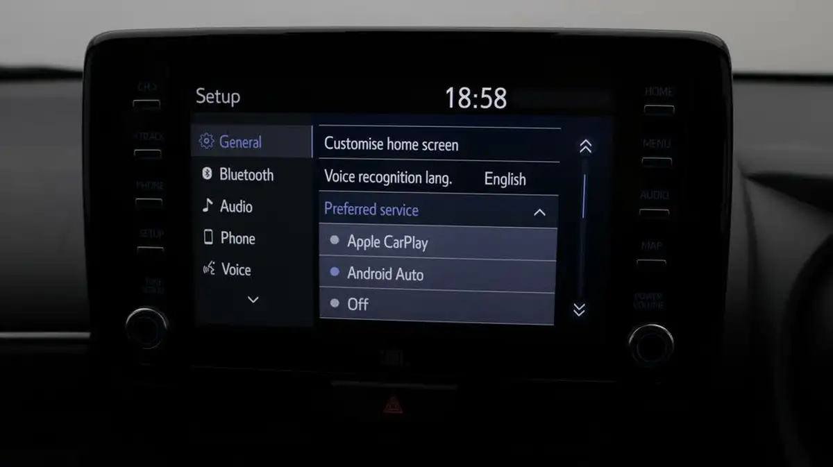 2022-toyota-yaris-15-vvt-i-dynamic-big-26