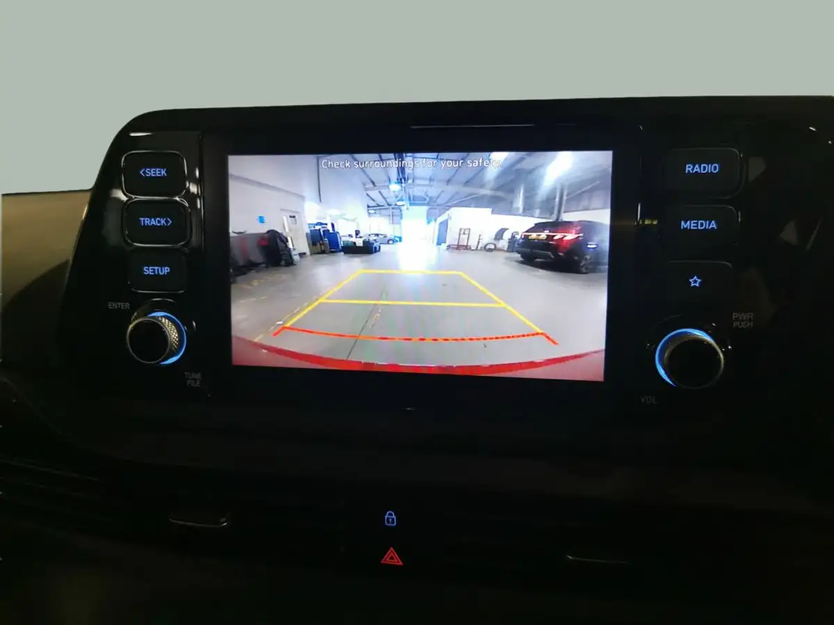 2023-hyundai-i20-10-t-gdi-se-connect-dct-big-16