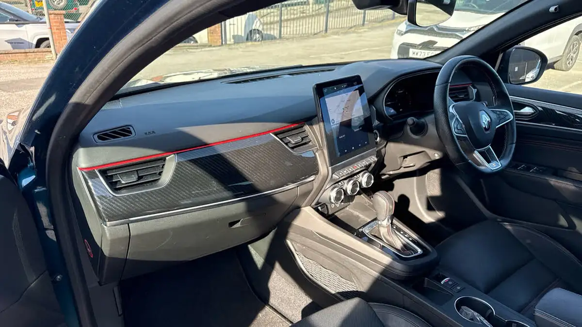 2022-renault-arkana-13-tce-rs-line-big-9