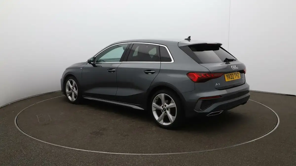 2022-audi-a3-15-35-tfsi-s-line-sportback-5d-tronic-big-5
