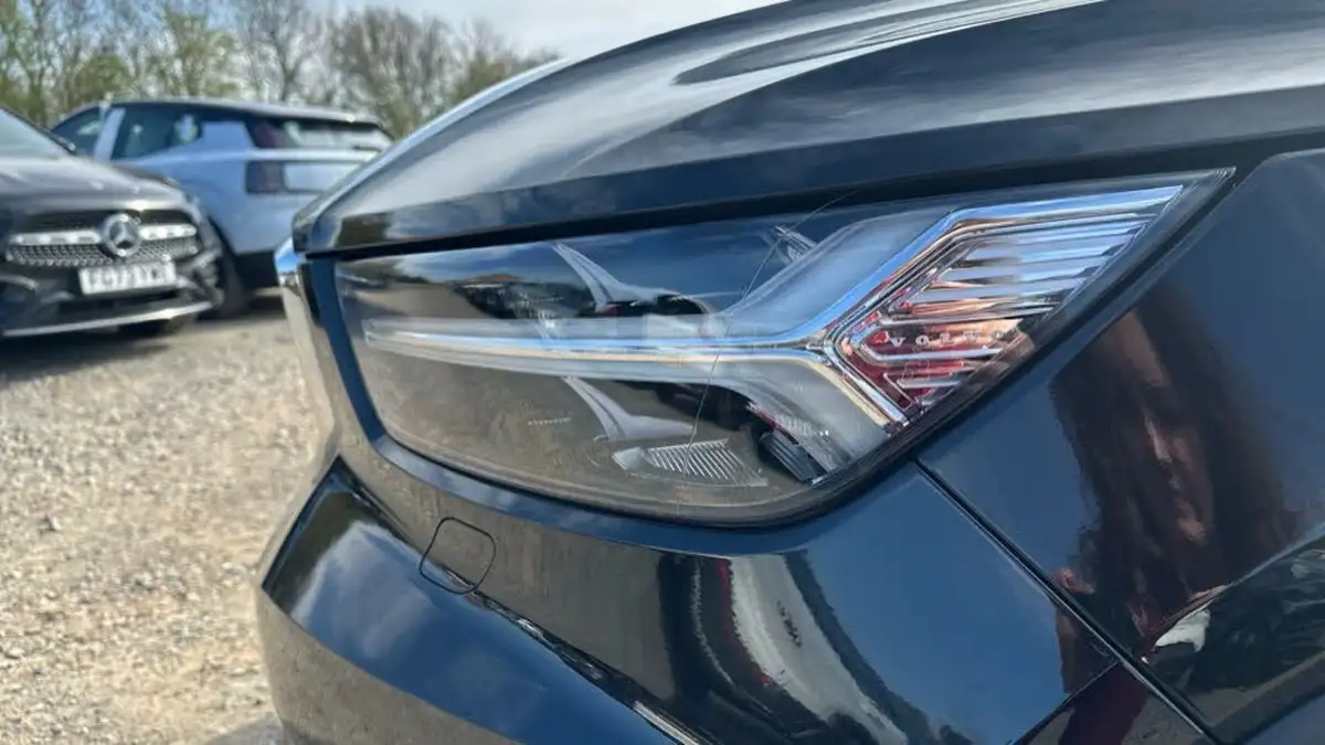2019-volvo-xc40-20td-d3-inscription-pro-awd-geartronic-big-21