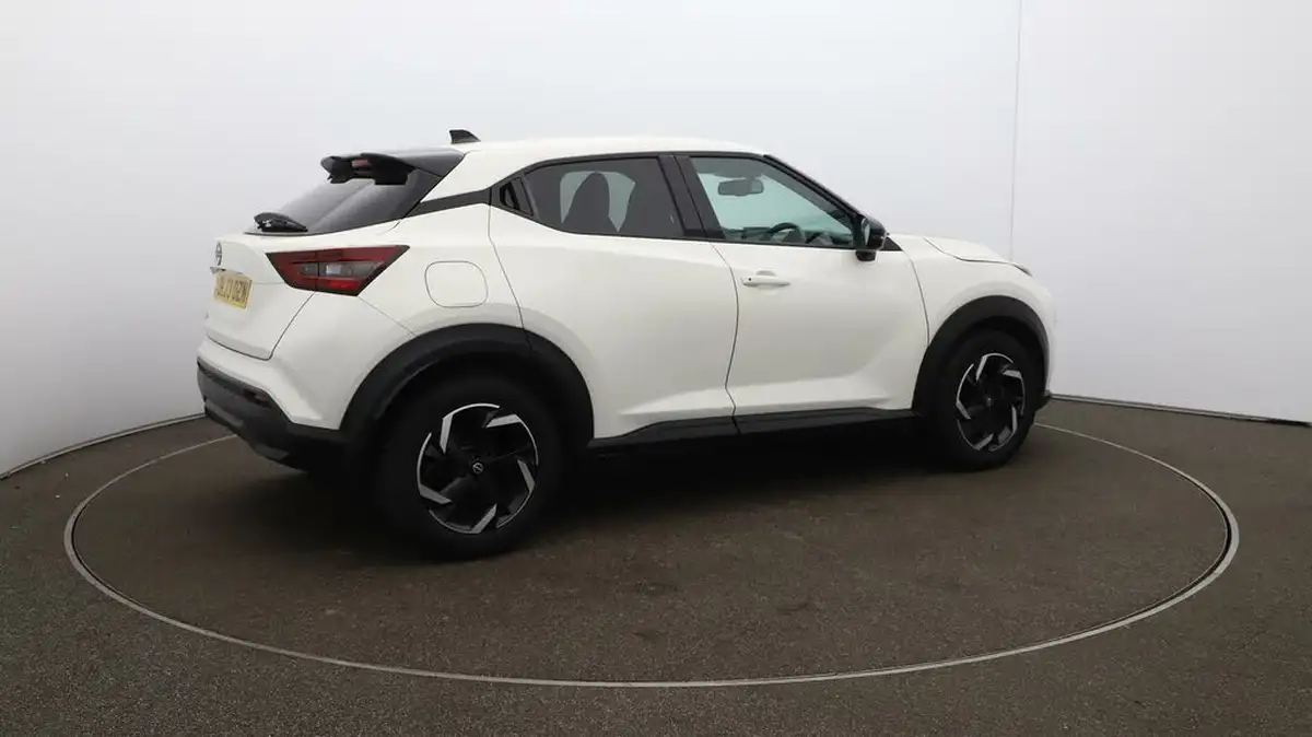 2023-nissan-juke-10-dig-t-n-connecta-big-44