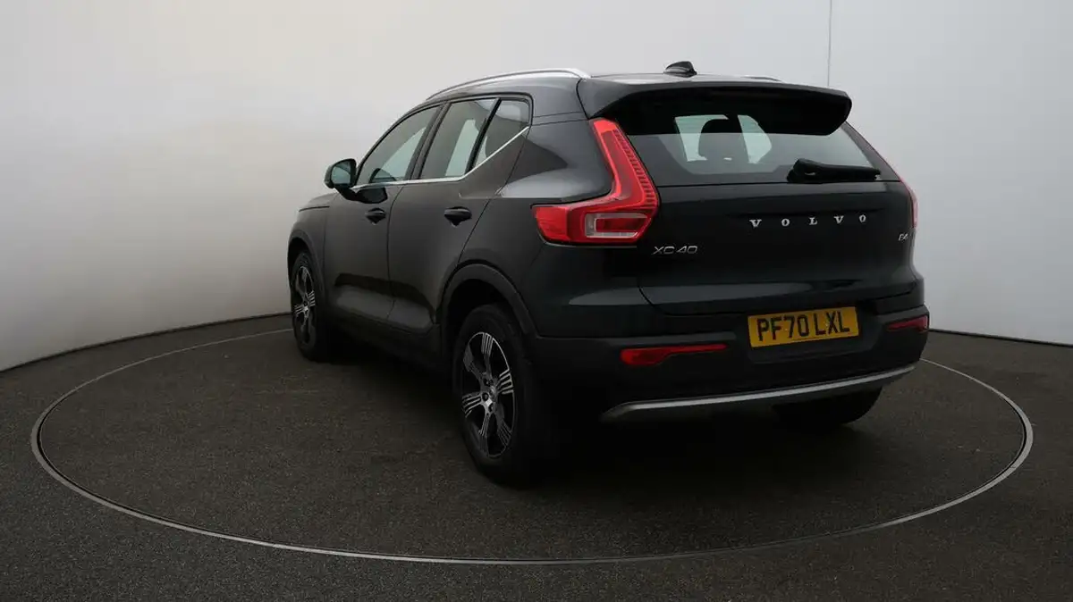 2021-volvo-xc40-20-b4-inscription-197bhp-geartronic-big-55