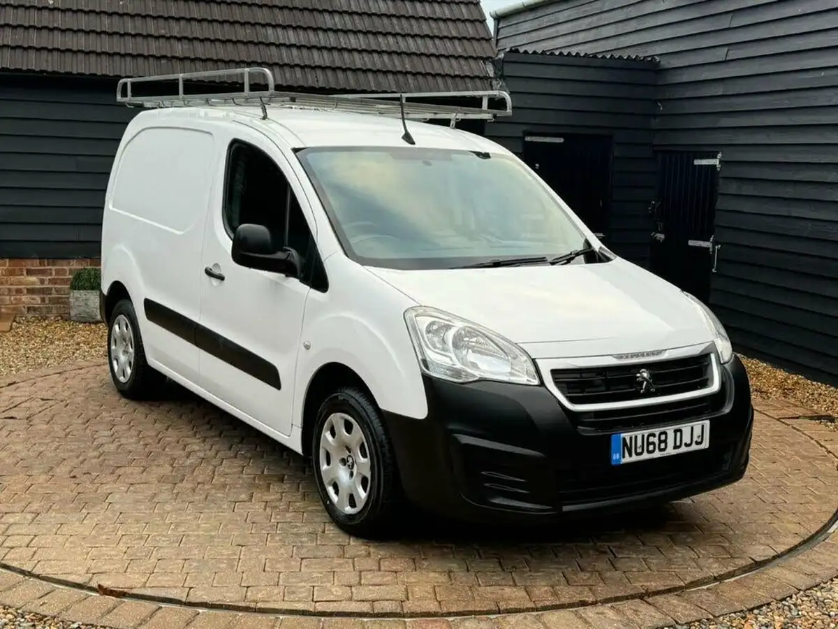 2018-peugeot-partner-16bluehdi-professional-l1-100pseu6-854-big-17