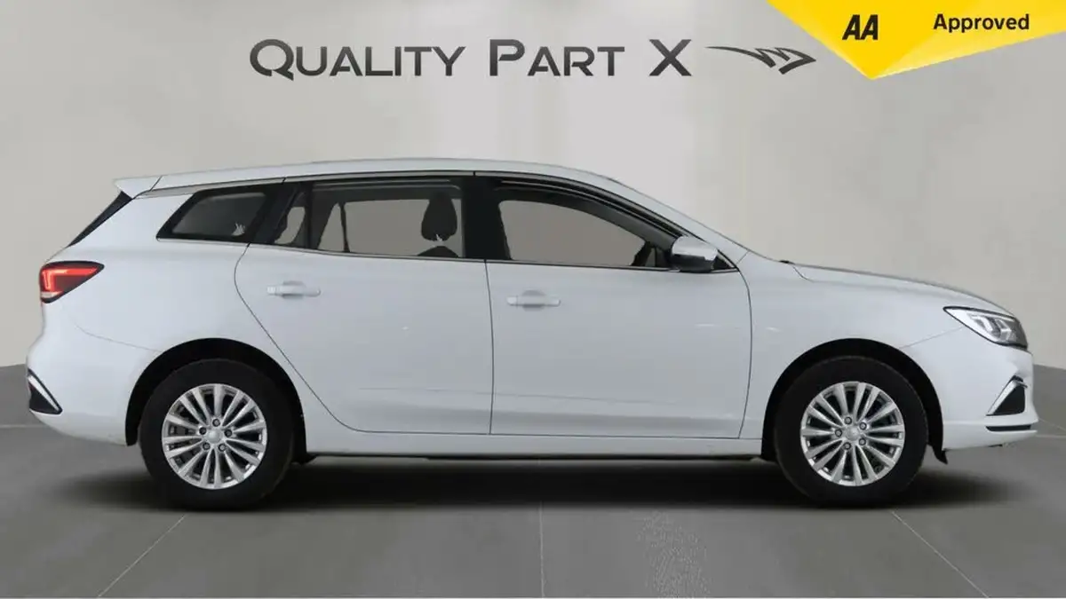 2021-mg-mg5-e-excite-ev-big-7