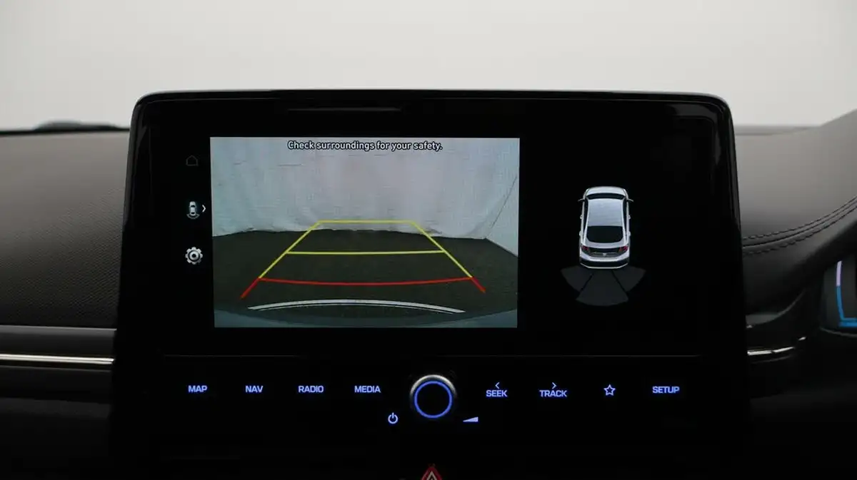 2022-hyundai-ioniq-e-premium-electric-big-25
