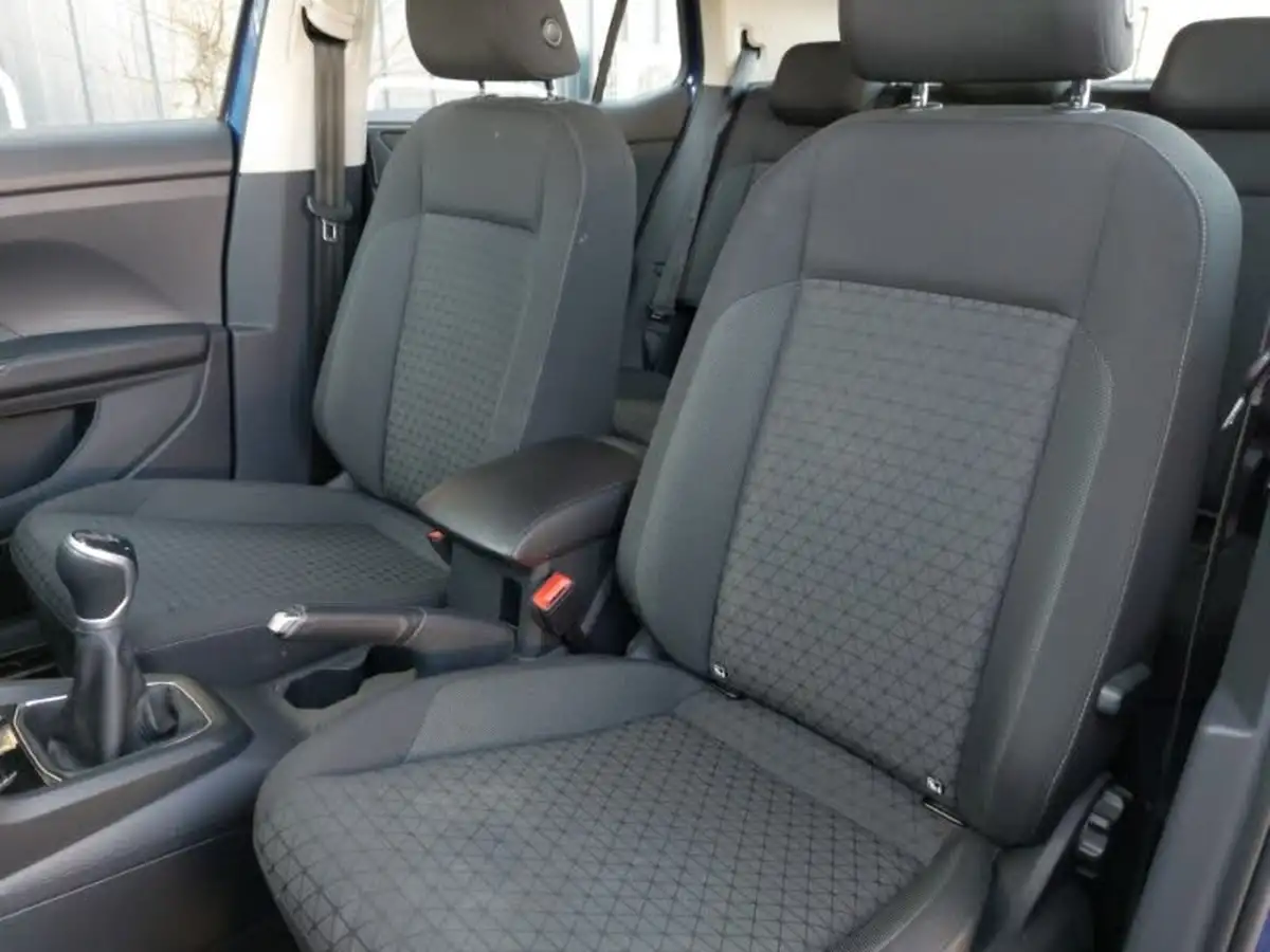 2021-volkswagen-t-cross-10-tsi-se-110ps-big-14